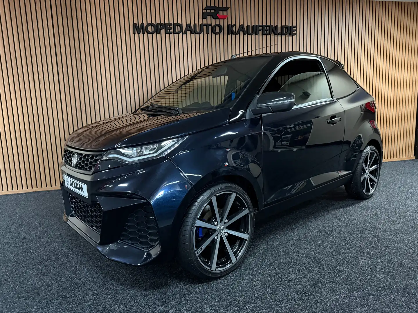 Aixam GTI Sport | 8 PS Kubota Motor | Rückfahrkamera - 2