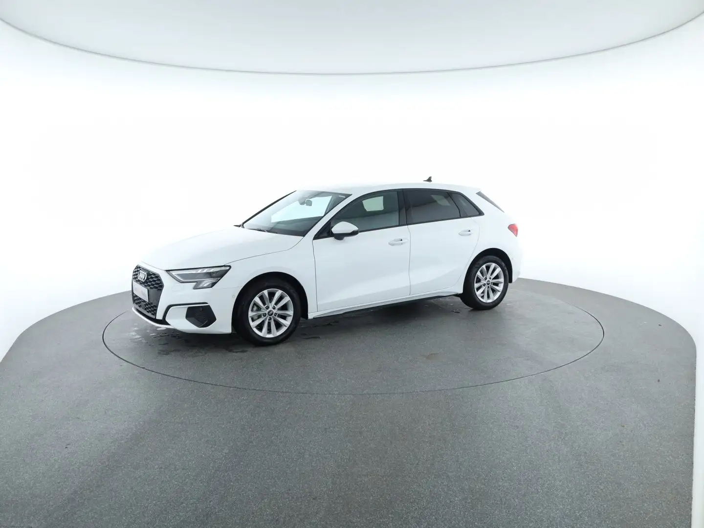 Audi A3 30 TFSI intense Weiß - 1