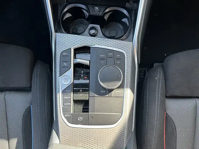 BMW 320 d  xDrive Touring Aut. M-Paket Pro, Panorama, A... Ansicht 22