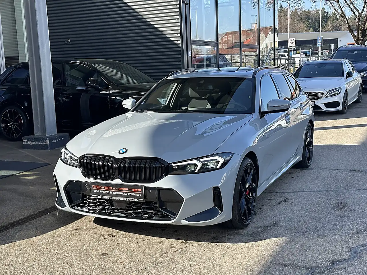 BMW 320 d  xDrive Touring Aut. M-Paket Pro, Panorama, A...