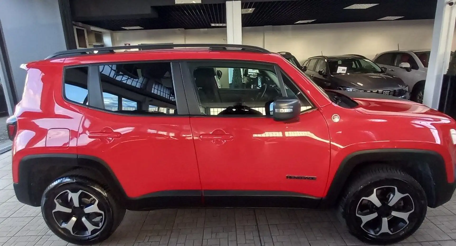 Jeep Renegade 2.0 Mjt 170CV 4WD Active Drive Low Trailhawk Rosso - 2