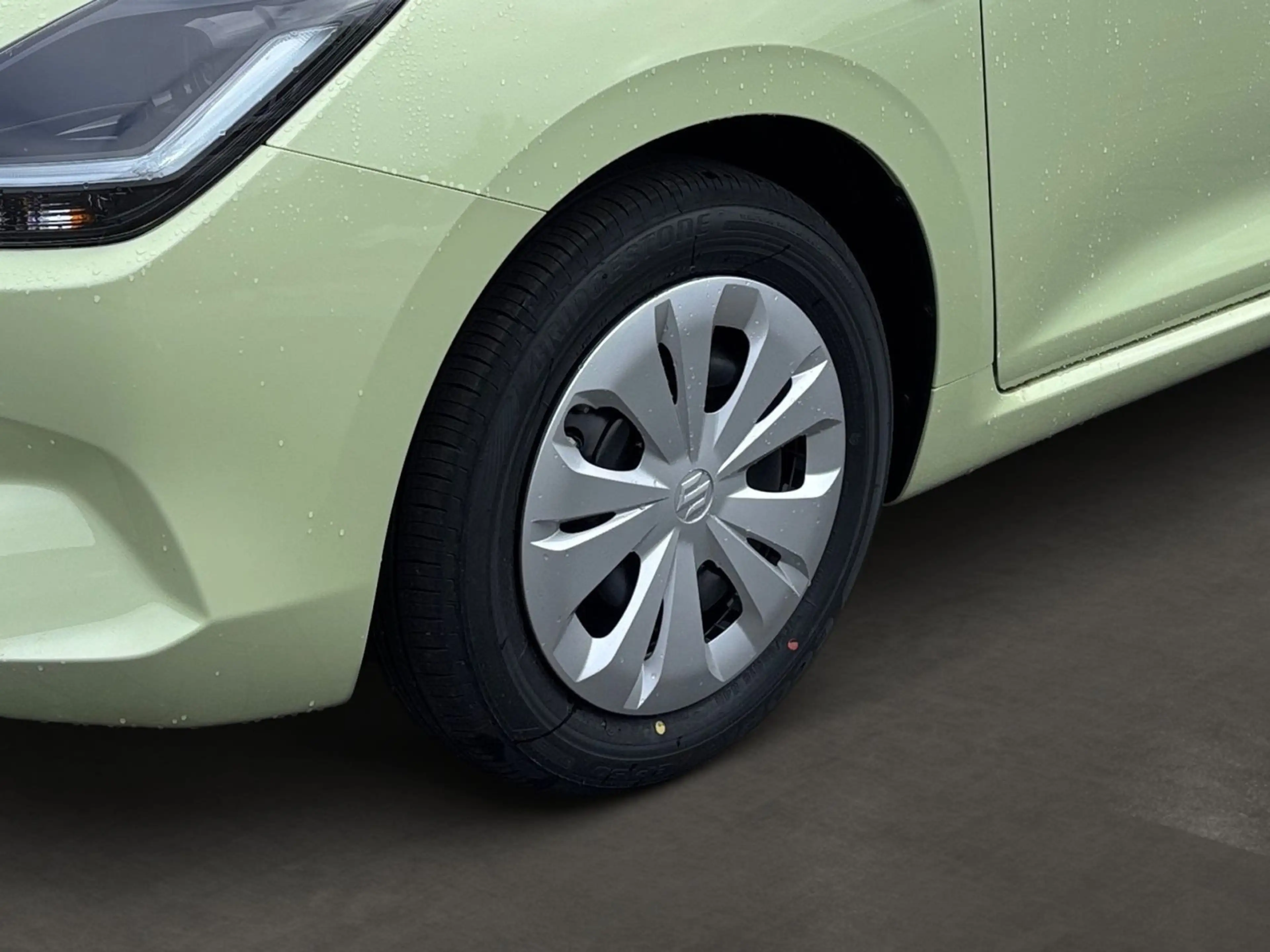 Suzuki Swift SWIFT CLUB HYBRID LED+ACC+NAVI+KAMERA+KEYLESS+++ — photo 6