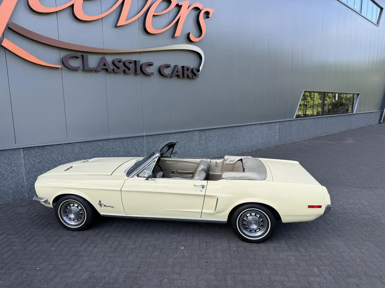 Ford Mustang Convertible, foto 5