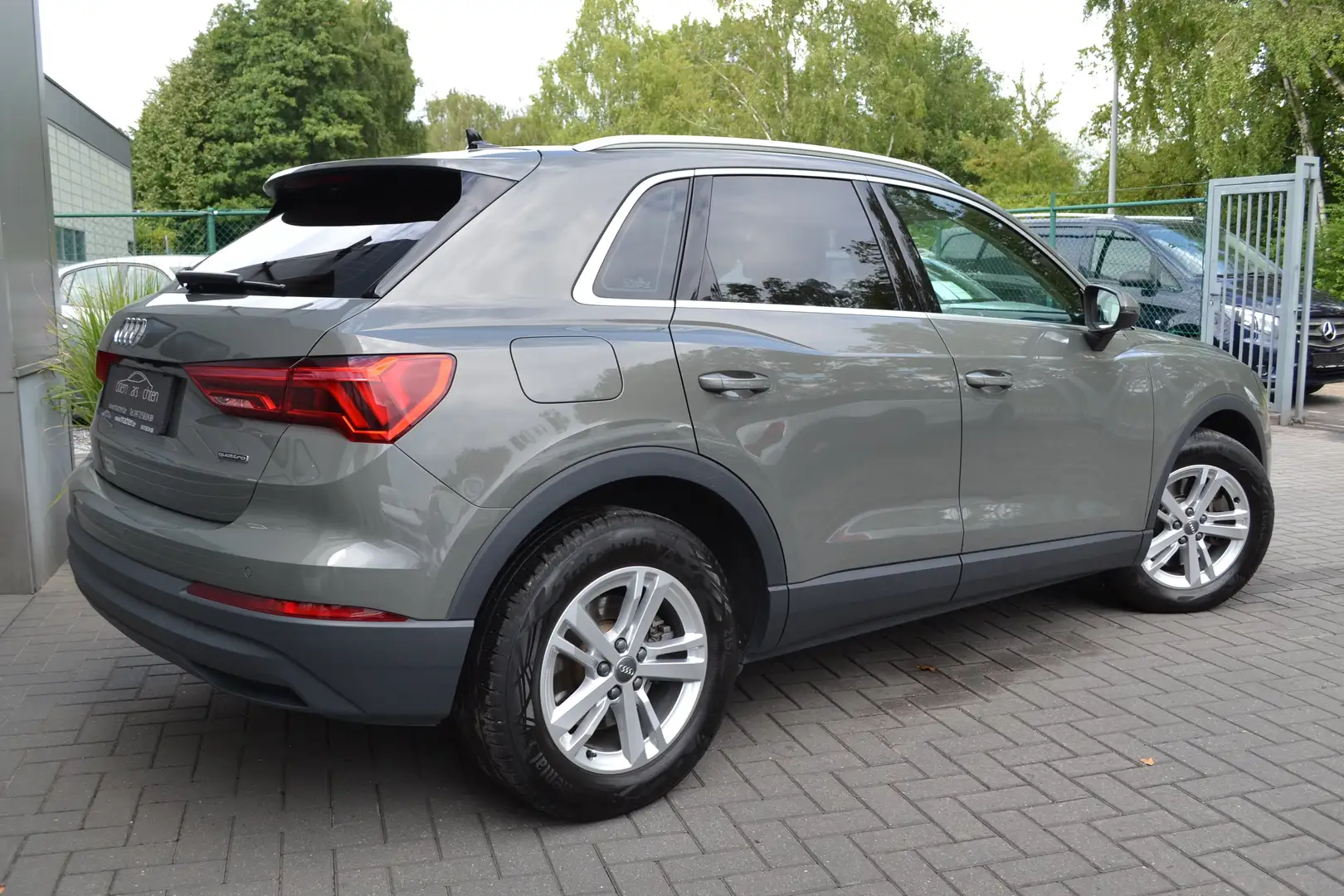 Audi Q3 Q3 2.0 TFSI Quattro "S-tronic" Gris - 2