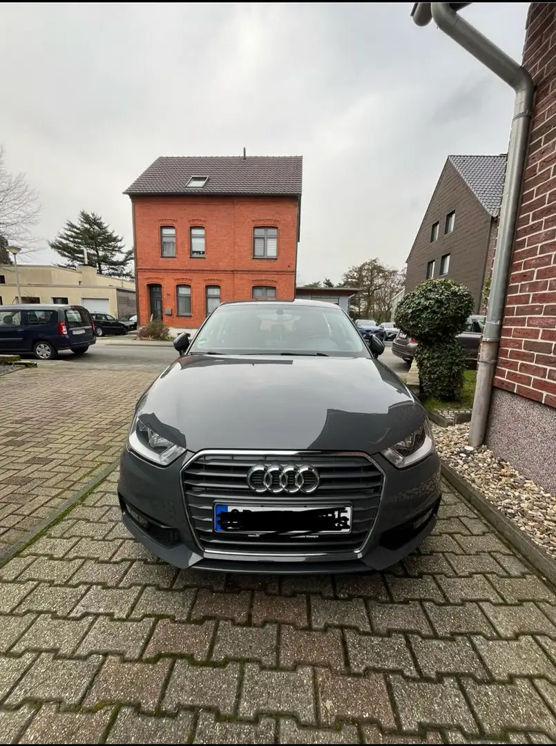Audi A1 1.0 TFSI ultra Sportback design - 1