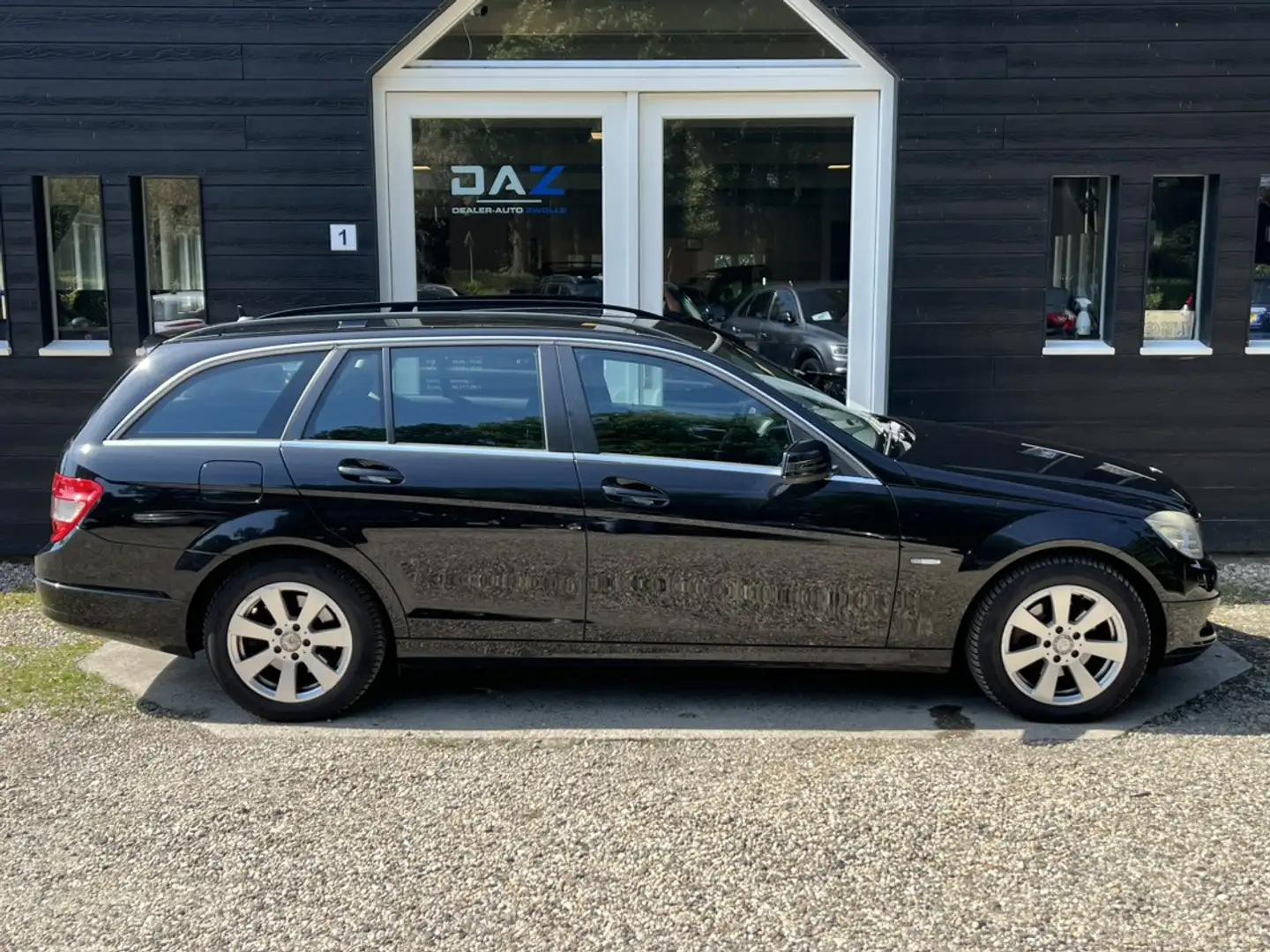 Mercedes-Benz C 220 Estate CDI BlueEFFICIENCY Business Class Aut/Ecc/N Zwart - 2