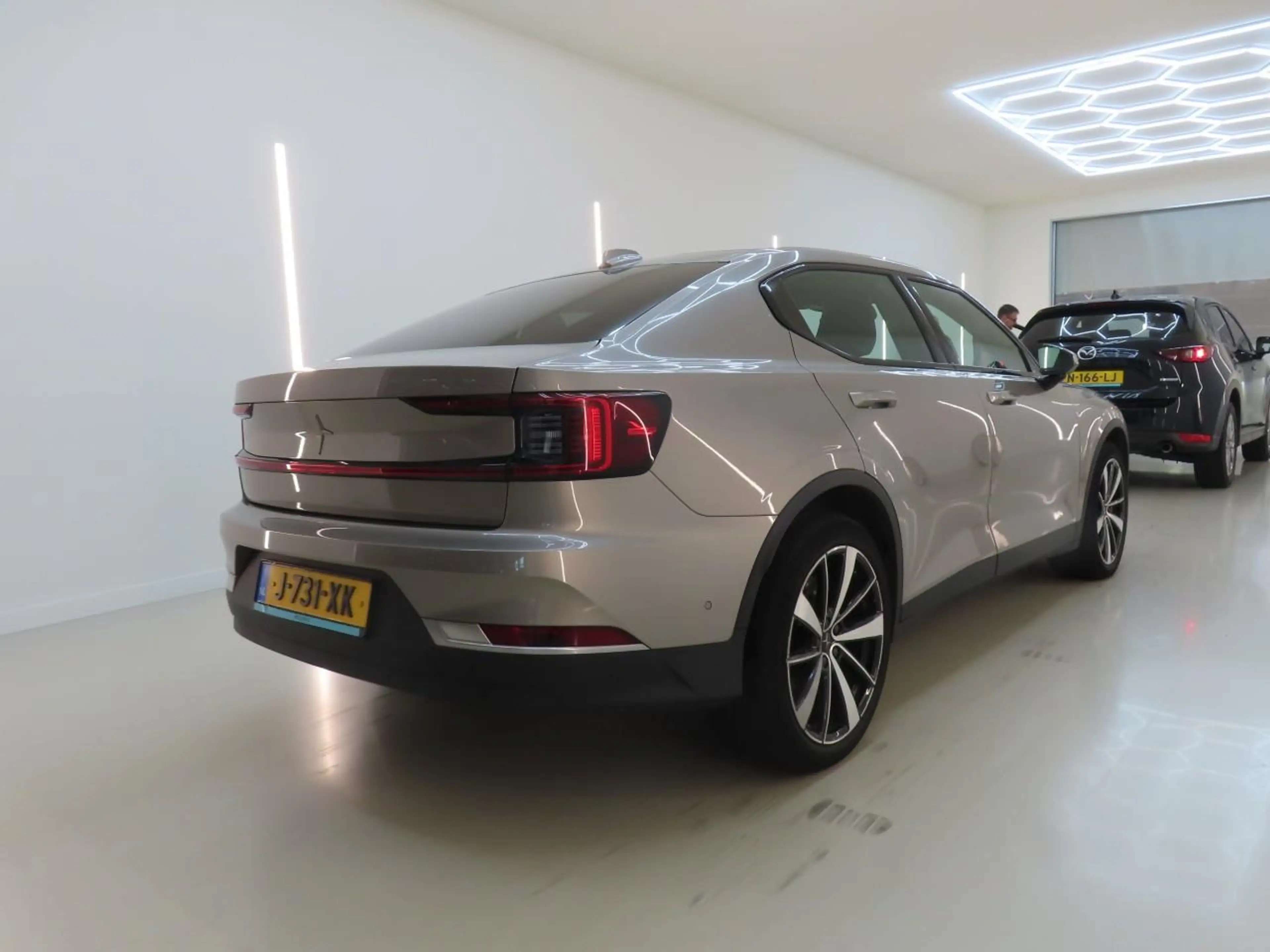 Polestar 2 Long Range Dual Motor 408PK 91.5% SoH 78kWh [ TREK — photo 4