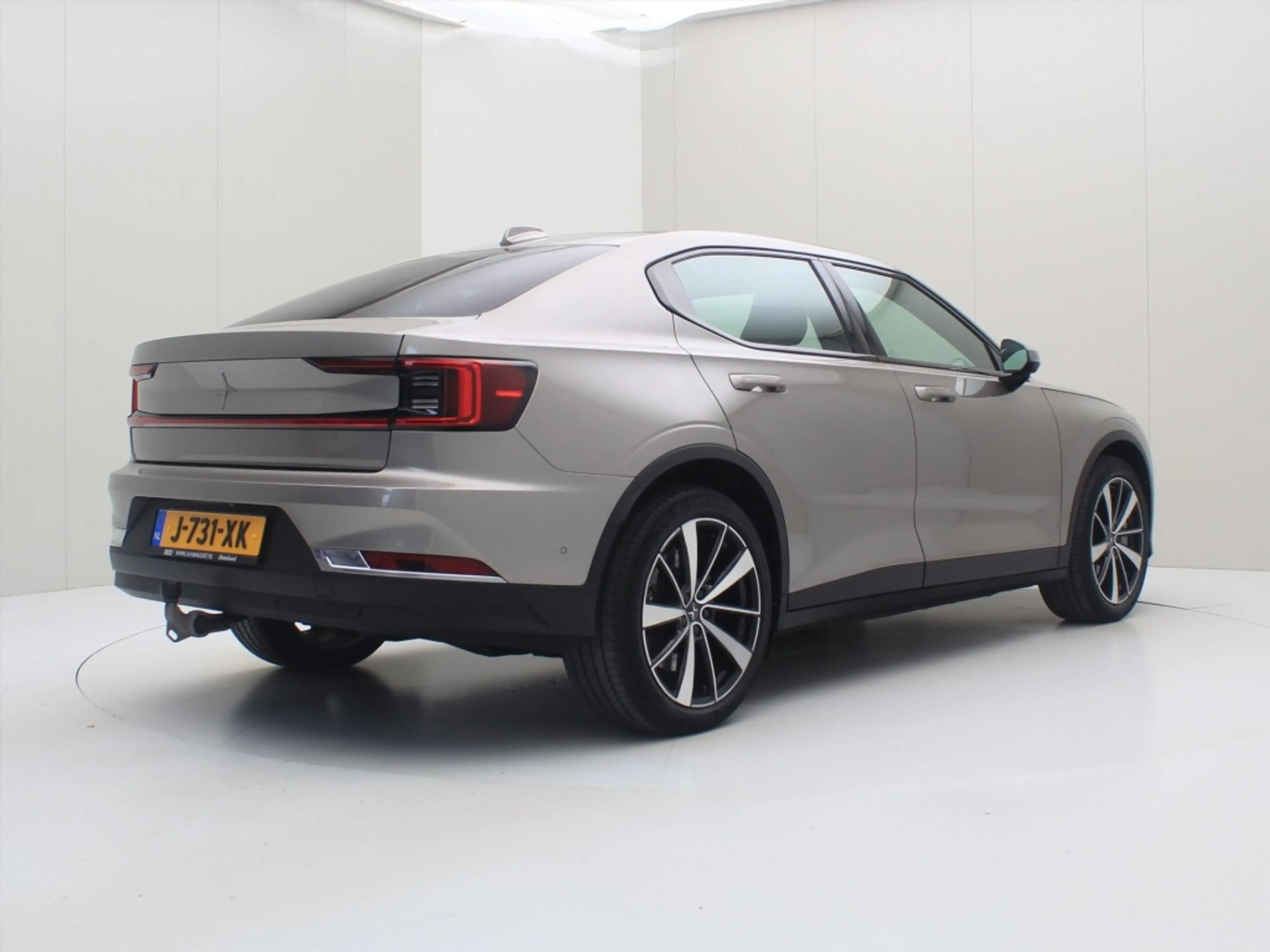Polestar 2 Long Range Dual Motor 408PK 91.5% SoH 78kWh [ TREK — photo 2