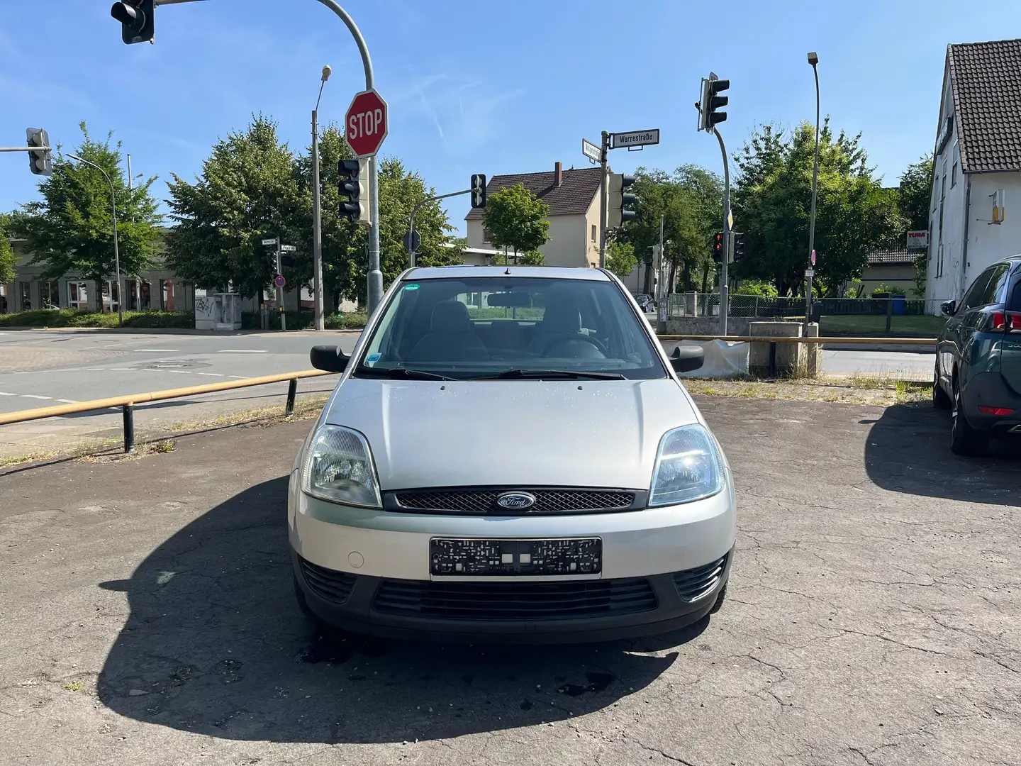 Ford Fiesta AMBIENTE*SCHIEBEDACH*2-HAND*TÜV/AU*06/2027* Silber - 2