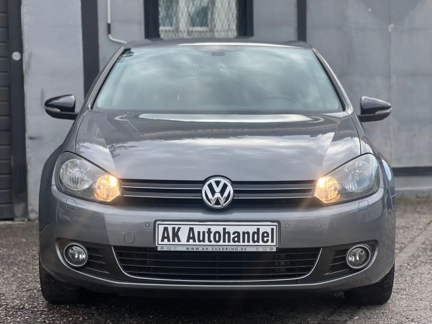 Volkswagen Golf VI Style Sitzheiz Navi PDC Klima TÜV Neu Grijs - 2