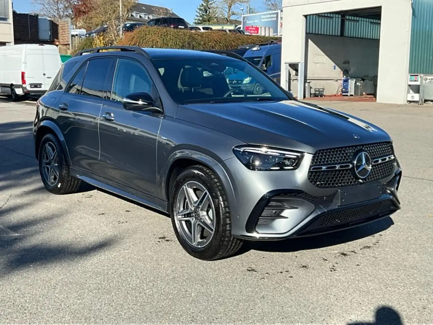 Mercedes-Benz GLE 400 e 4M +AMG+MEMORY+SHZ+AMBIENTE+DISTRO+AHK Gris - 2