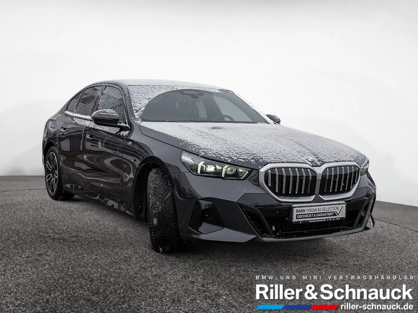 BMW 520 i M-Sport STANDHZ SITZBELÜFTUNG PANO 360° Grau - 2