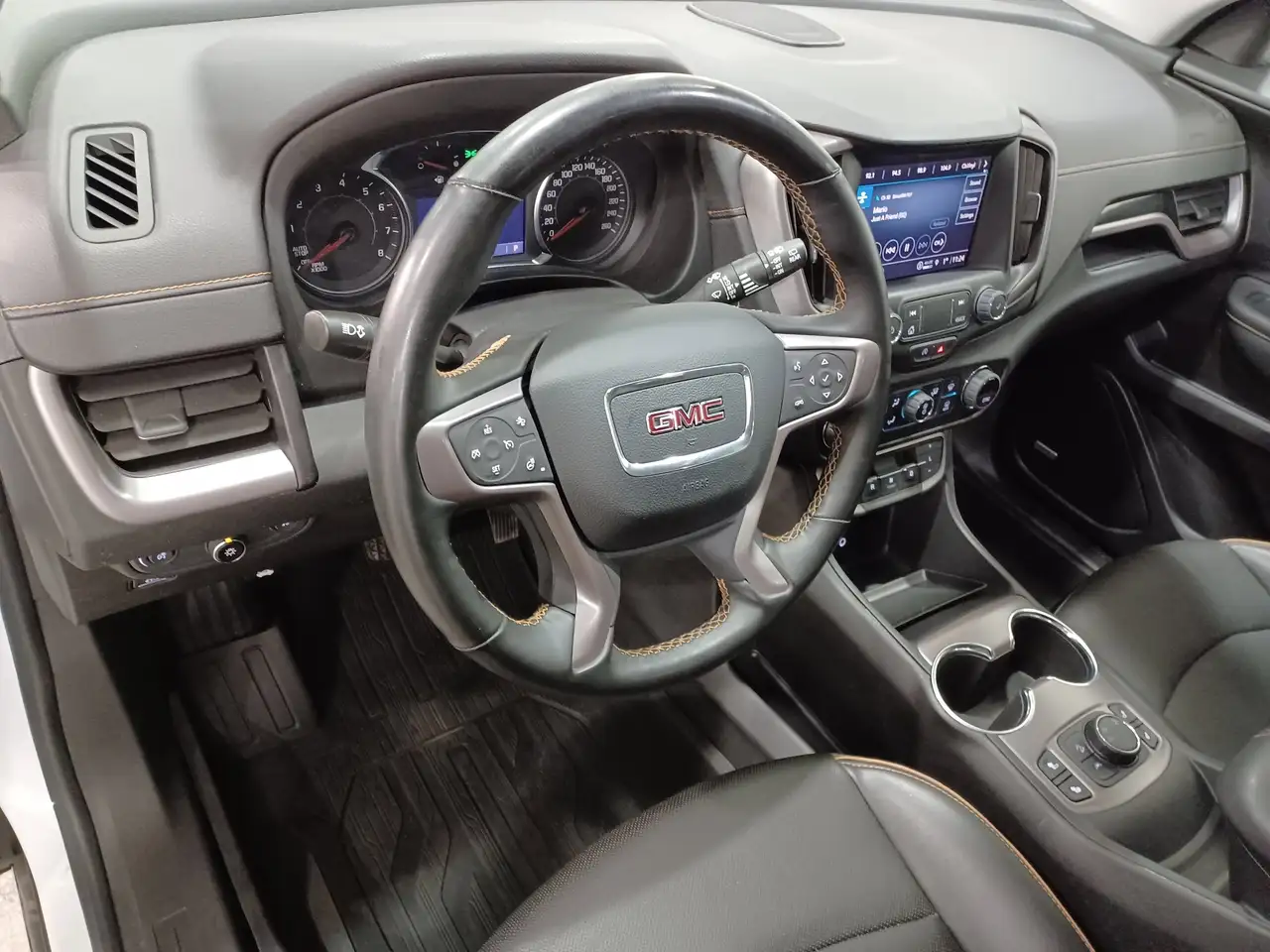 GMC Terrain снимка GMC Terrain