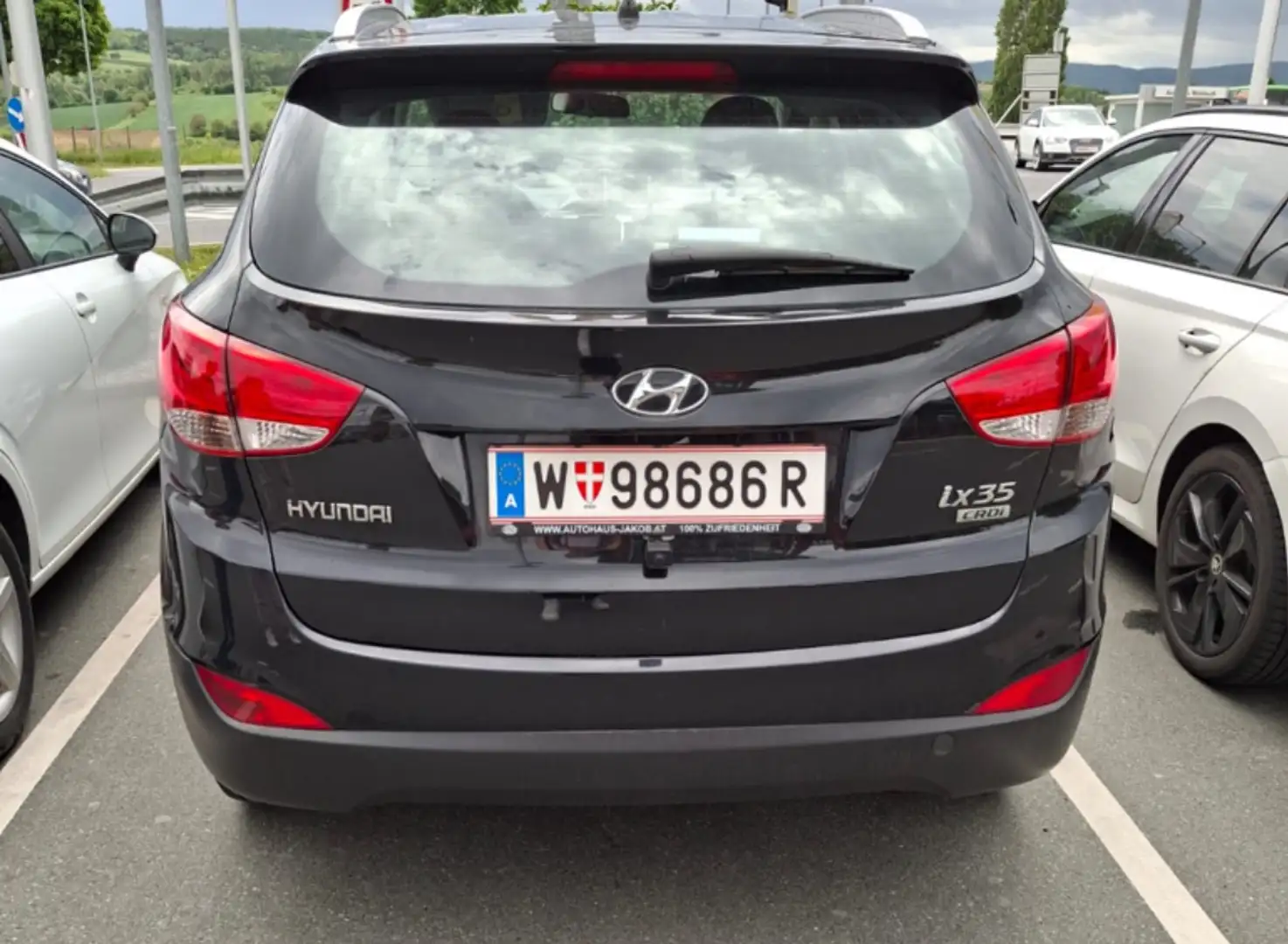 Hyundai iX35 1,7 CRDi Life DPF Schwarz - 2
