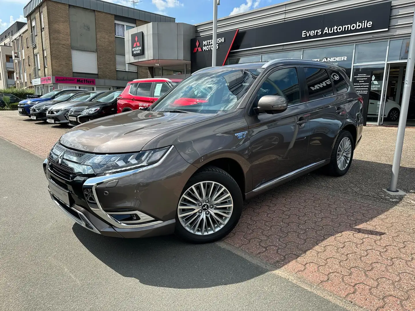 Mitsubishi Outlander PHEV TOP *Navi *360° *LED *DAB Bruin - 2