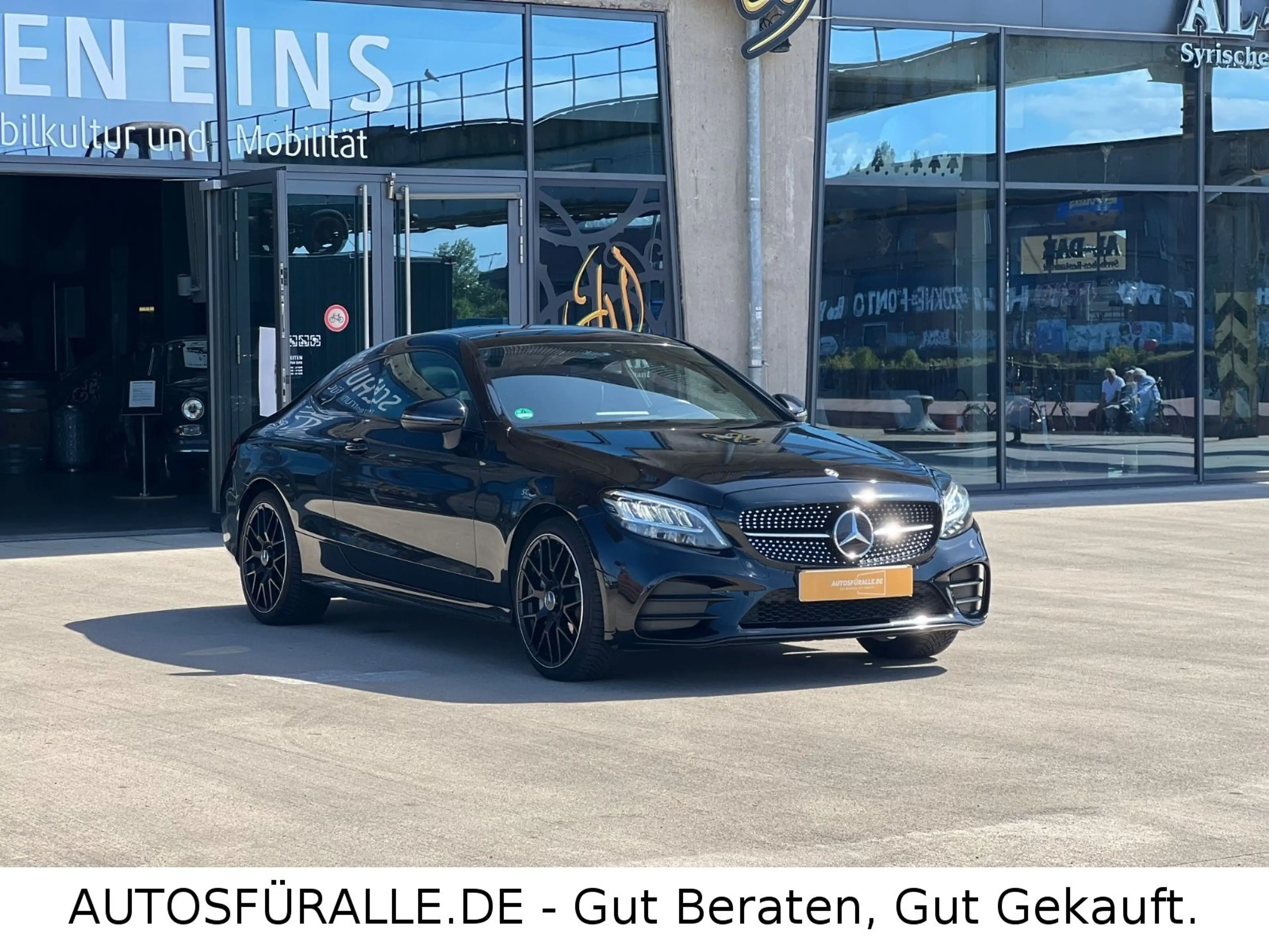 Mercedes-Benz C 400 *Coupe*4x4*Pano*SD*AMGLine*Leder*Kamera*TOP — photo 4