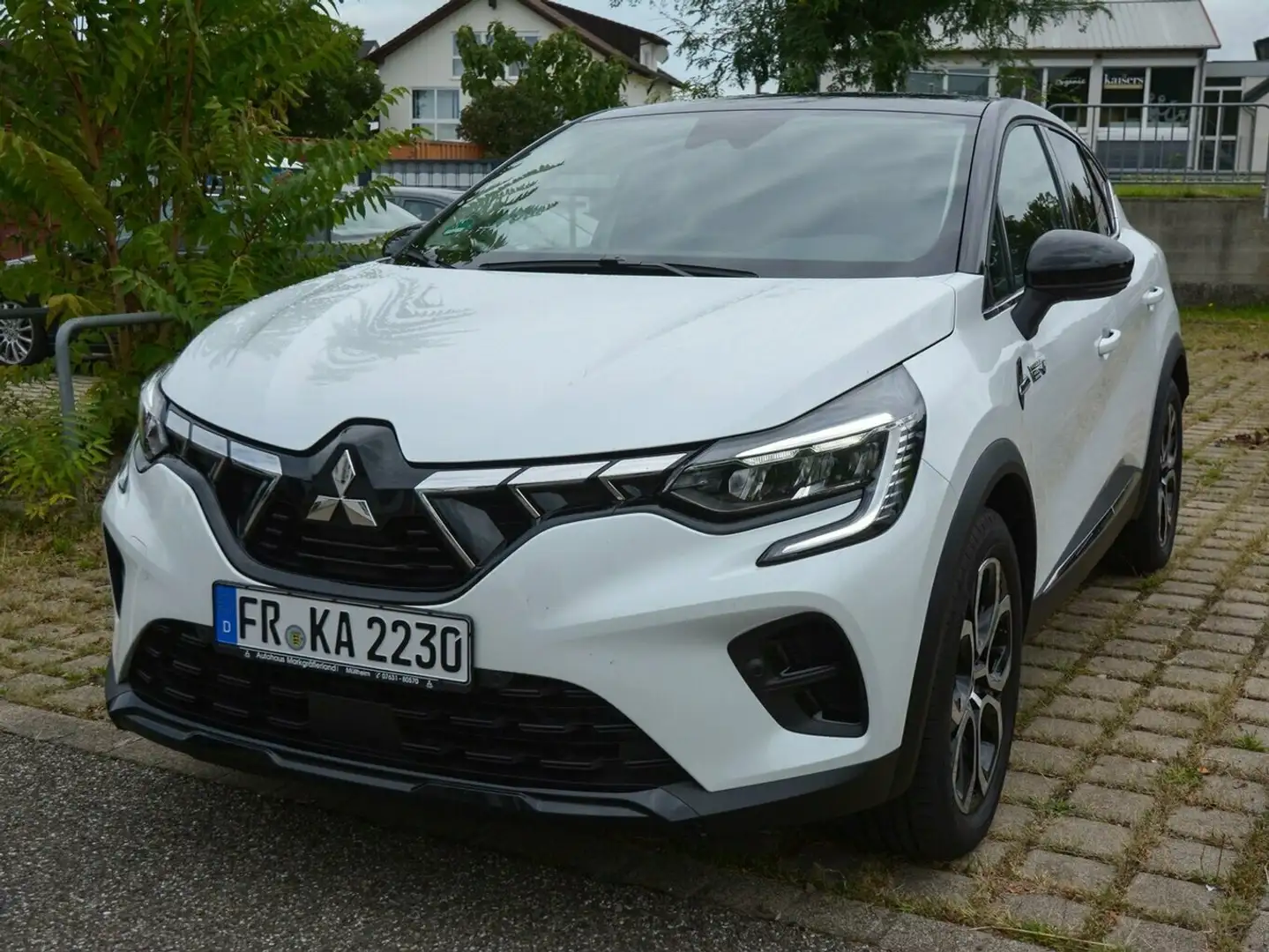 Mitsubishi ASX HYBRID TOP K-ENTRY*SHZ*NAVI*CAM Weiß - 2