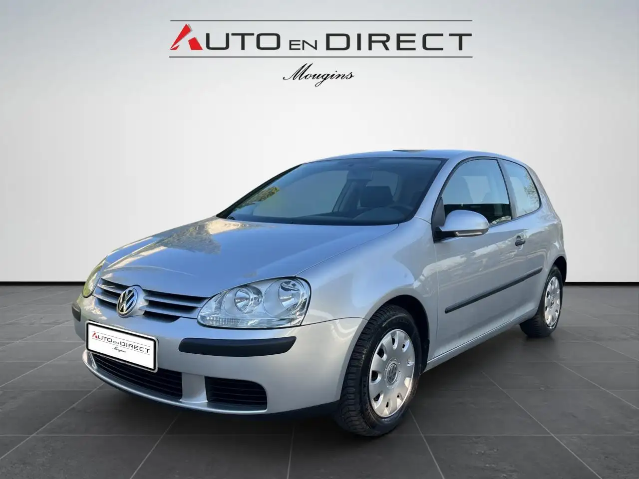 Volkswagen Golf 1.6i - 102 - BV Tiptronic  V BERLINE Tre