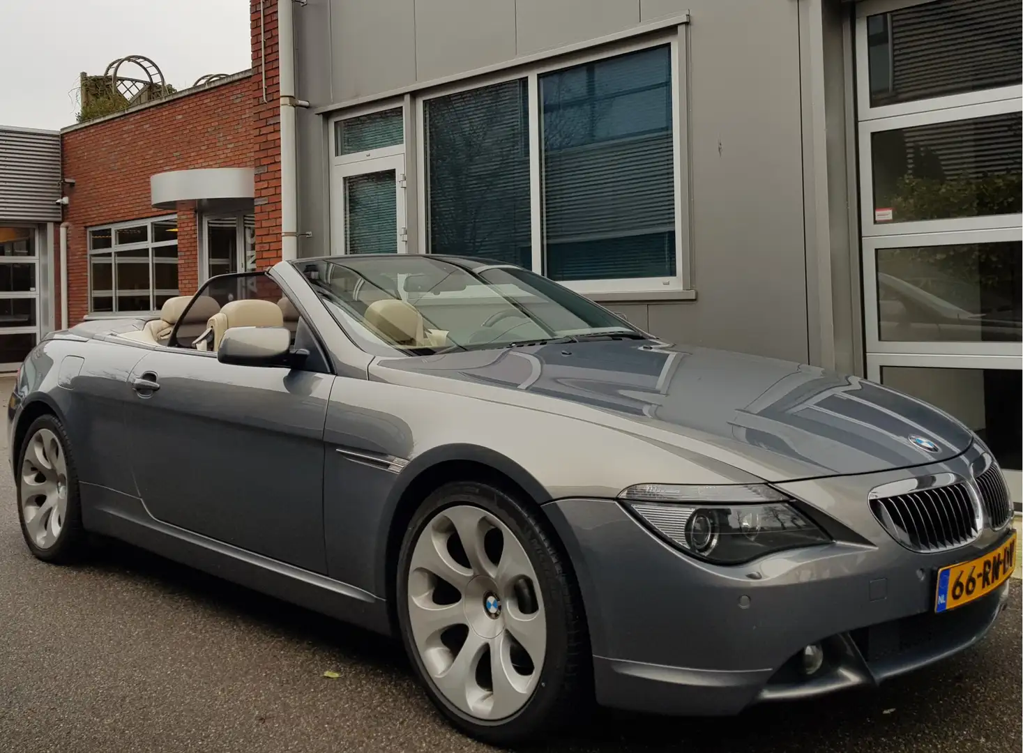 BMW 645 6-serie Cabrio 645Ci Cabrio Aut Navi Leder Afs 19" Gri - 1