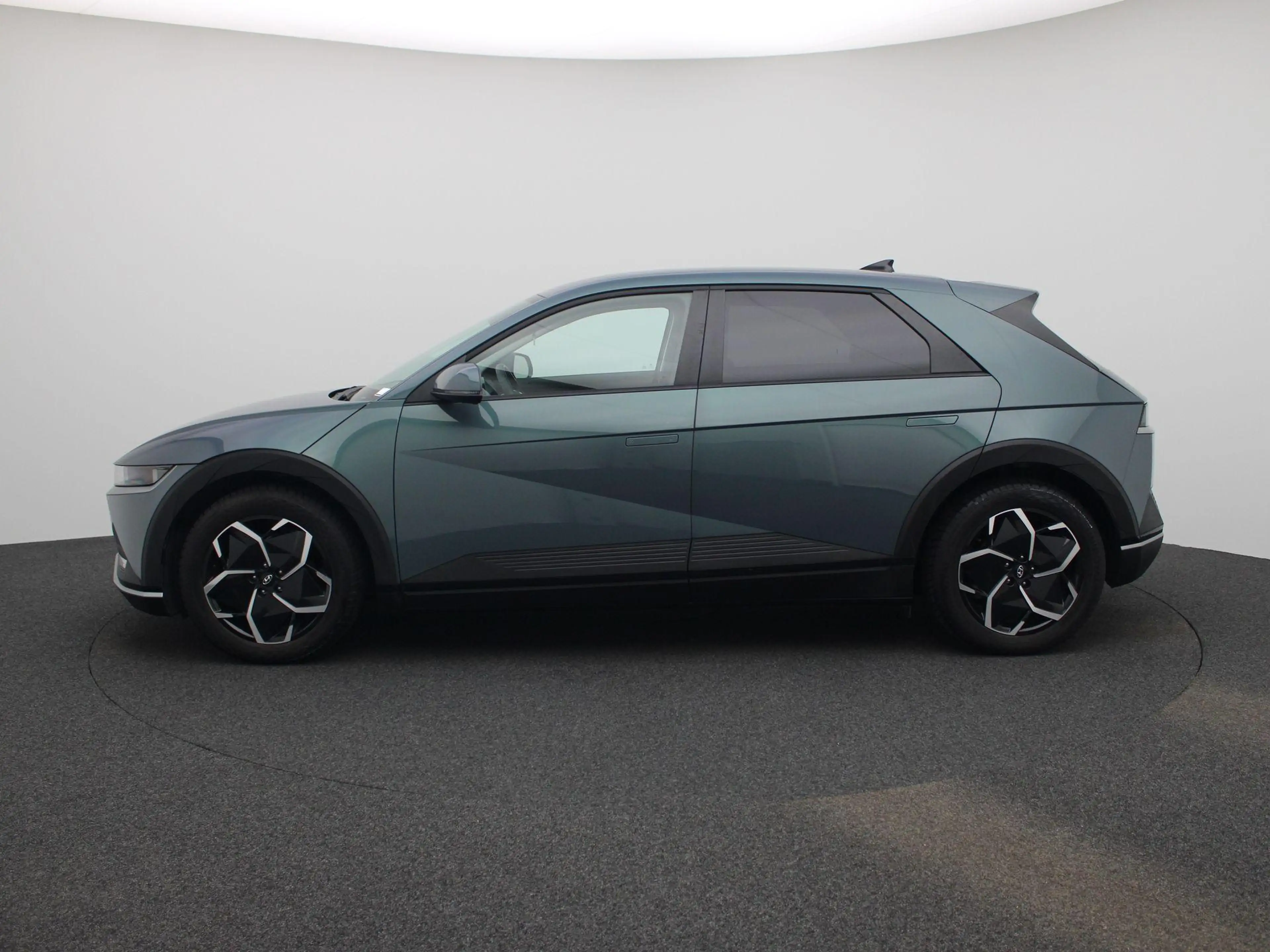 Hyundai IONIQ 5 77.4kWh Core LED | NAV | CARPLAY | CAMERA — photo 4