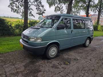 T4 California Coach