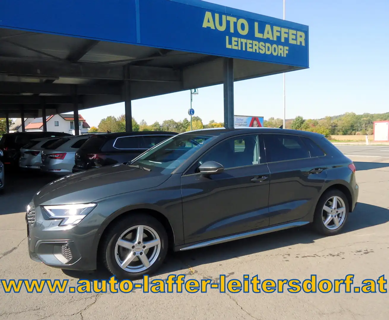 Audi A3 Sportback 30 TFSI **DSG**LED**NAVI** Grau - 1