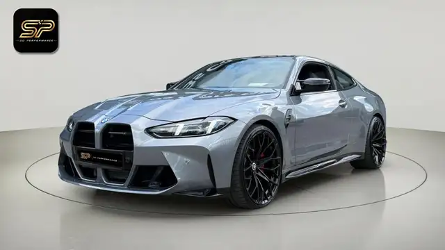 BMW M4 Standard