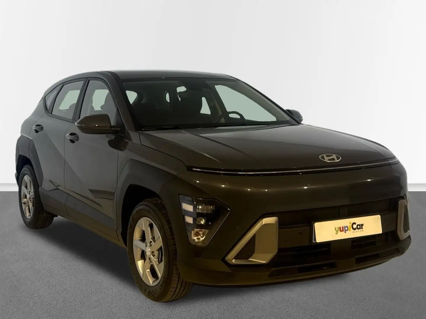 Hyundai KONA 1.6 GDI HEV Maxx DCT Gris - 1
