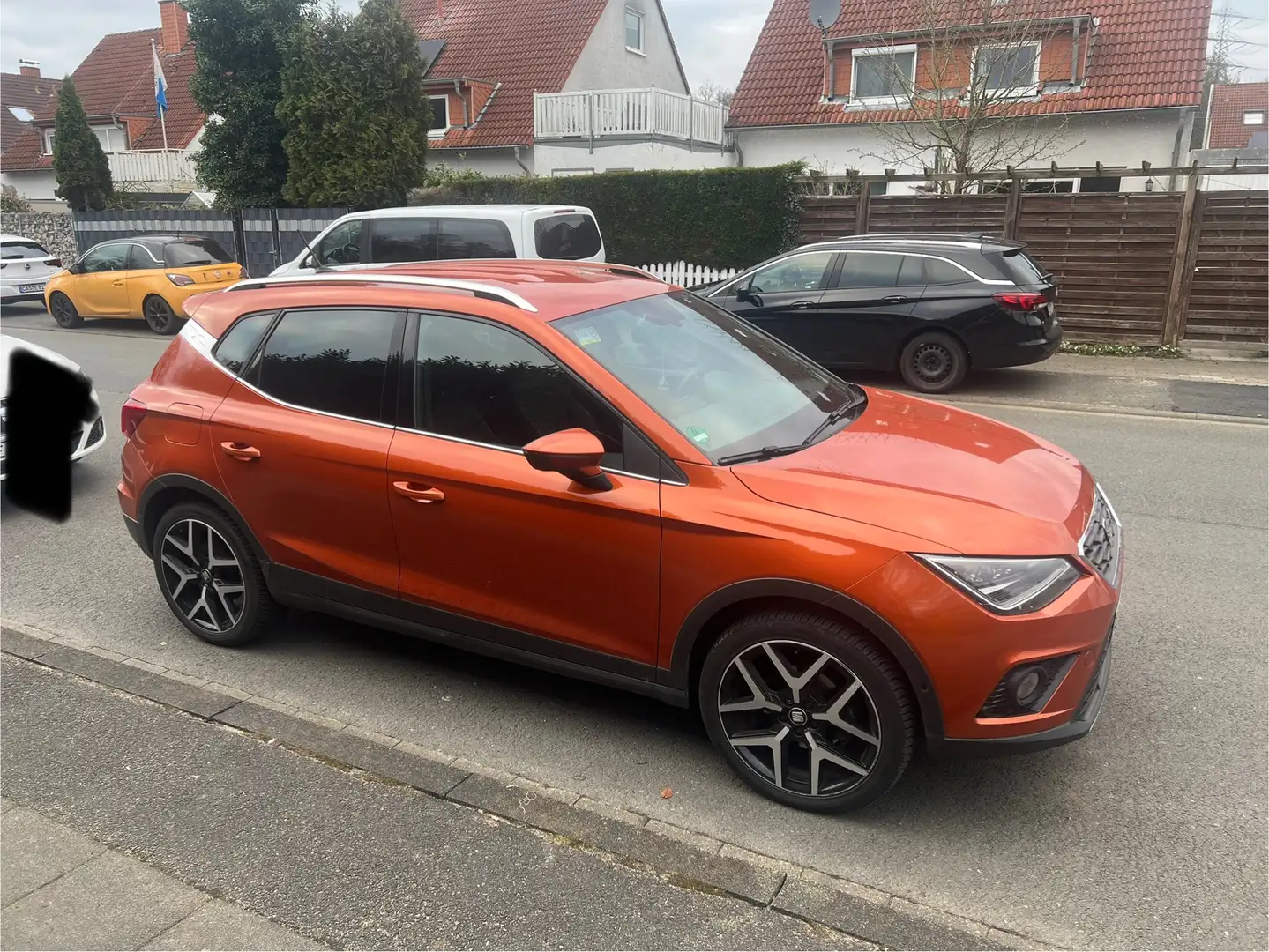SEAT Arona FR Orange - 1