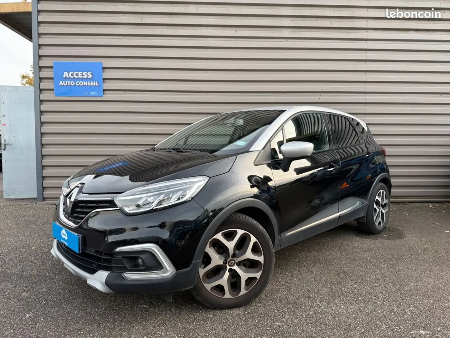 Renault Captur DCI 90 INTENS Carnet entretien, CT OK, Disponible immédiatement Noir - 1