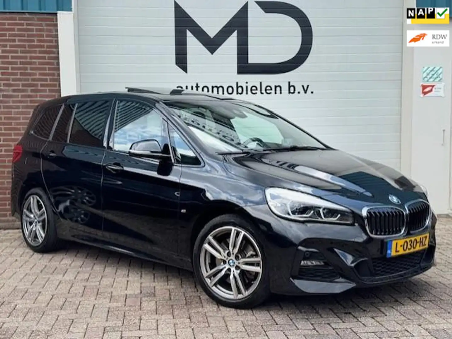 BMW 220 2-serie Gran Tourer 220i 7p. High Executive M Spor Zwart - 1