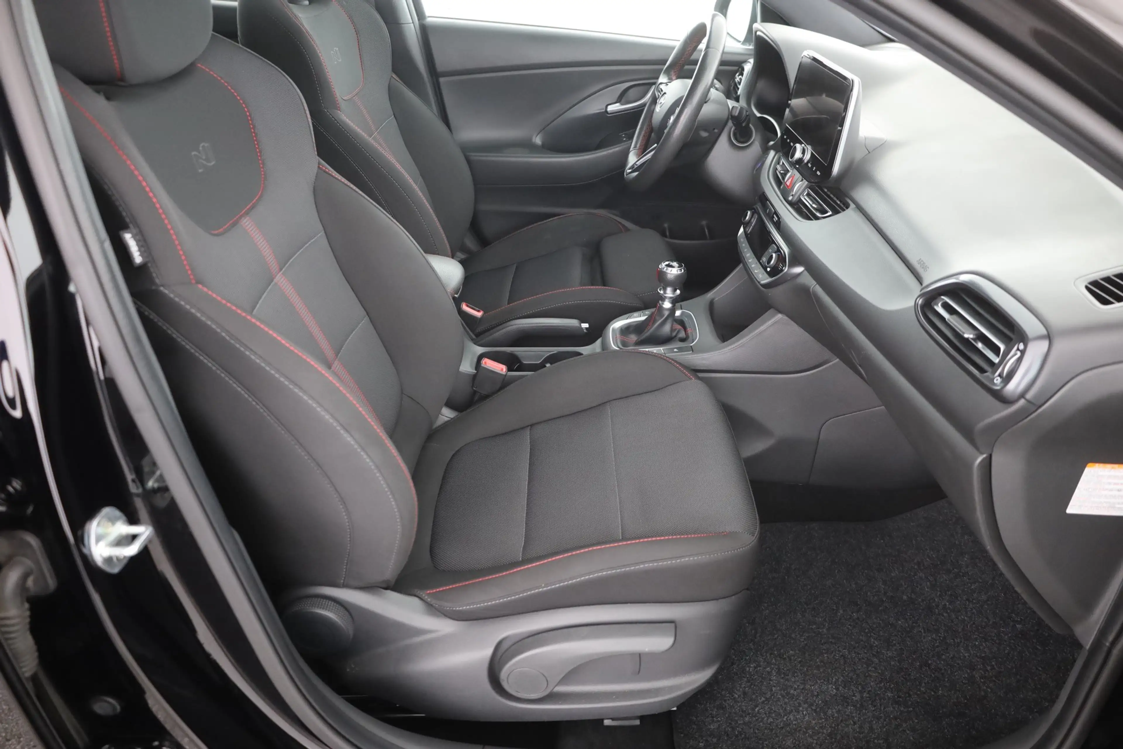 Hyundai i30 1.5 T-GDI N Line LED Navi Sitzheizung Kamera — photo 23