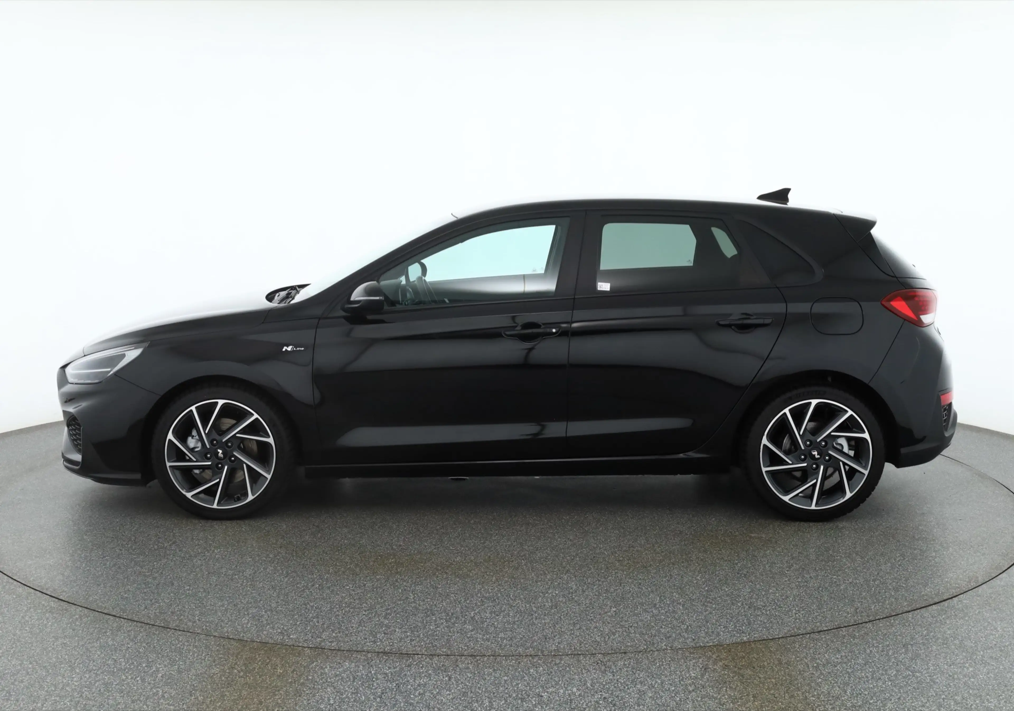 Hyundai i30 1.5 T-GDI N Line LED Navi Sitzheizung Kamera — photo 2