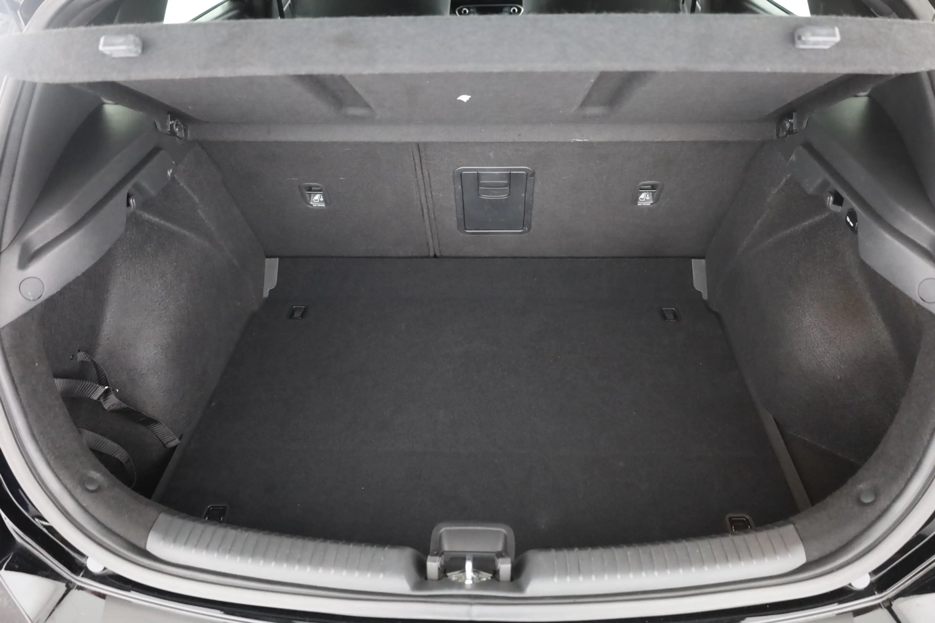 Hyundai i30 1.5 T-GDI N Line LED Navi Sitzheizung Kamera — photo 26