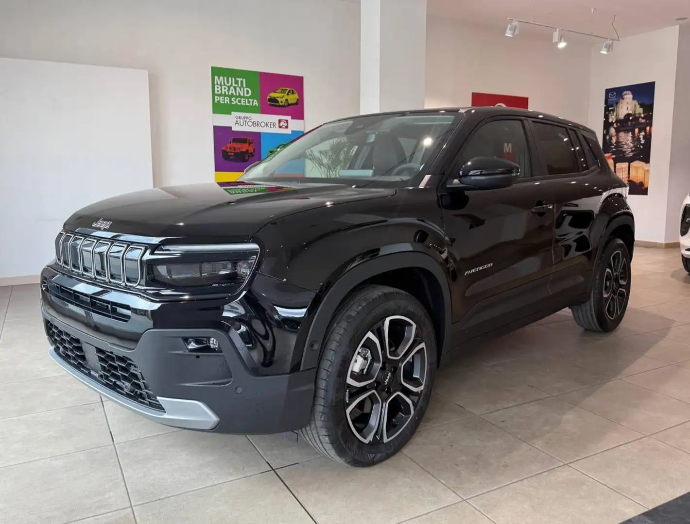 Jeep Avenger 1.2 Turbo MHEV Summit Nero - 1