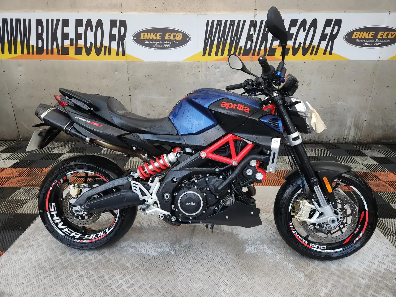 Aprilia Shiver 900