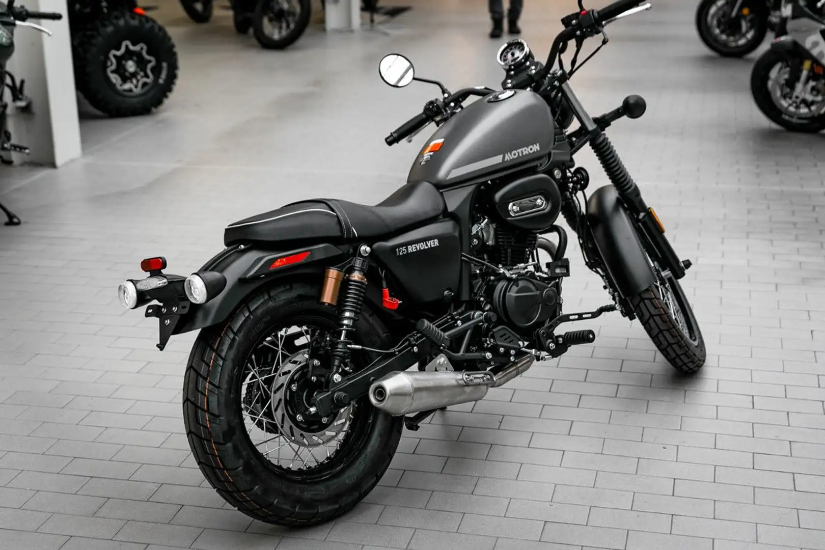 Motron Revolver 125 sofort lieferbar, Lieferservice Grau - 2