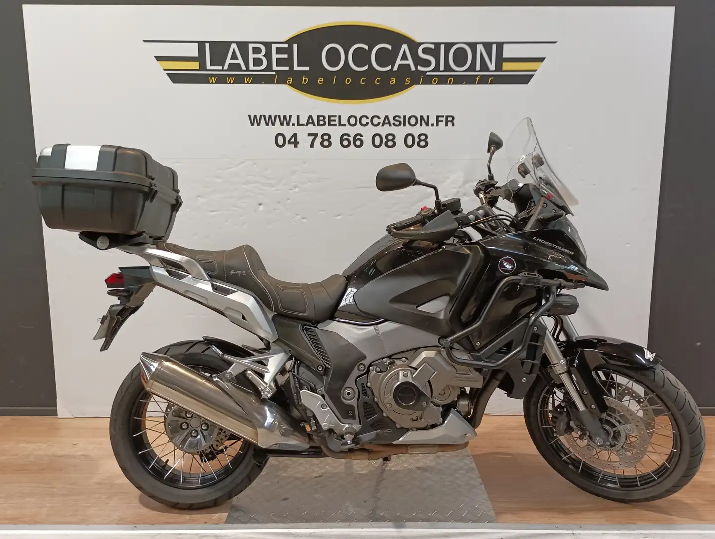 Honda Crosstourer Negru - 1