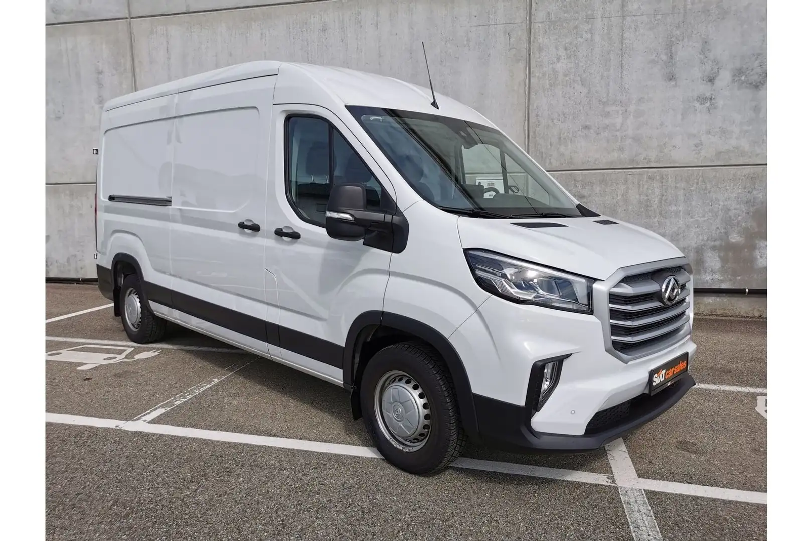 Maxus Deliver 9 Kasten L3H2 Komfot|PDC+Kamera|CarPlay Weiß - 1