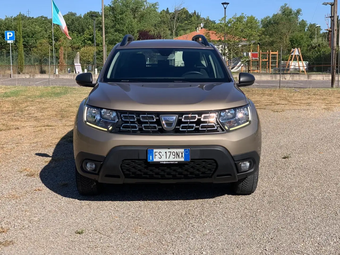 Dacia Duster Duster 1.6 SCe GPL 4x2 Comfort Beige - 2