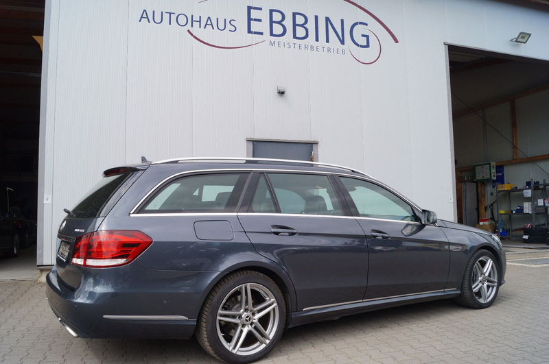 Mercedes-Benz E 220 E T-Modell E 220 BlueTec — photo 4
