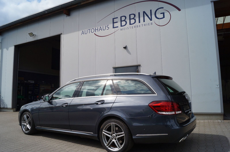 Mercedes-Benz E 220 E T-Modell E 220 BlueTec — photo 2