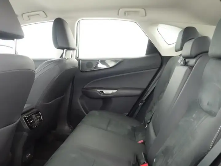 Lexus NX 2022, foto 11