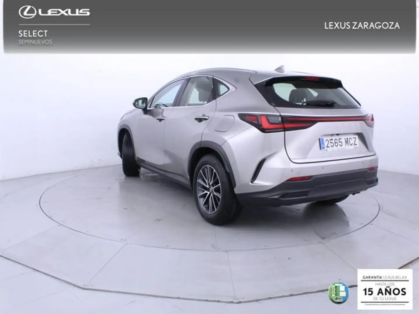 Lexus NX 350h Business City 2WD Gris - 2