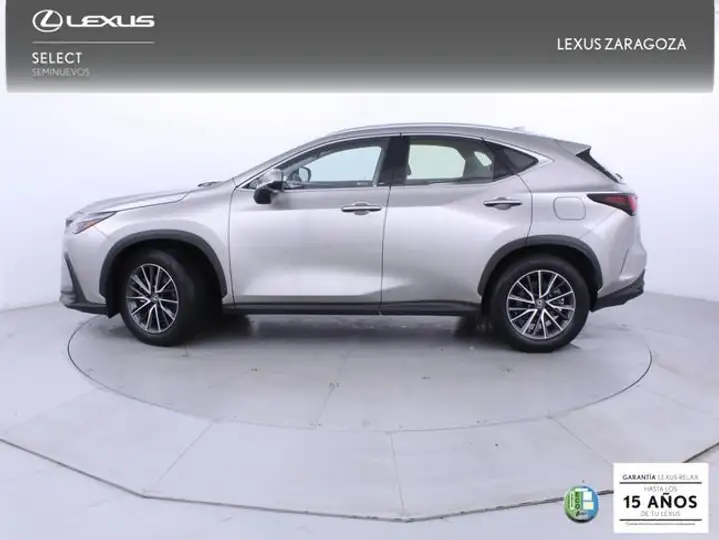 Lexus NX 2022, foto 3