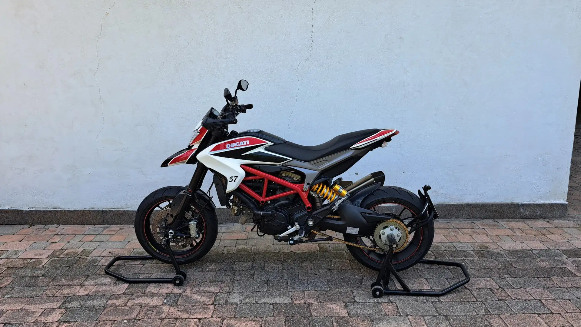 Ducati Hypermotard 821 SP Білий - 1
