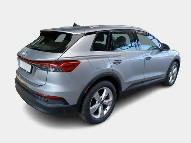 Audi Q4 E-Tron view 4