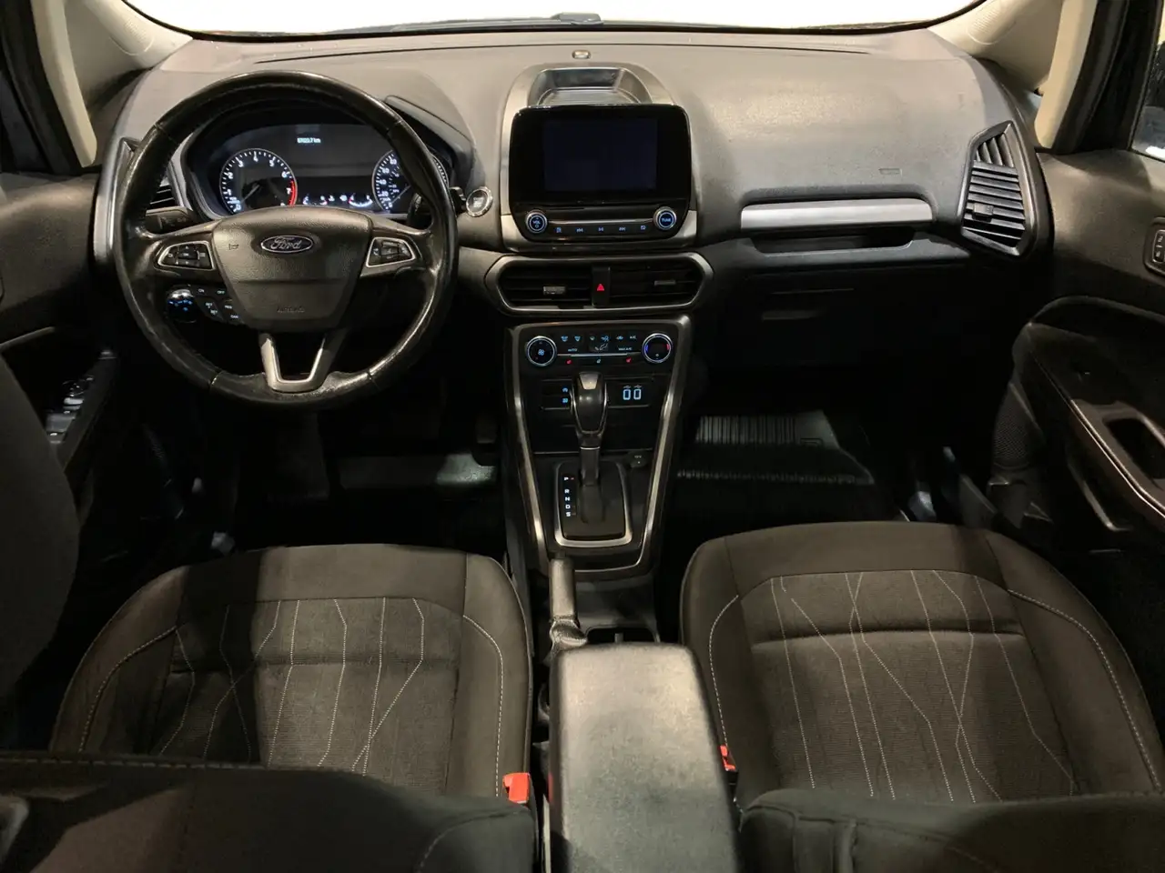 Ford EcoSport photo Ford EcoSport