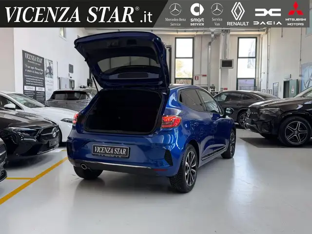 Renault Clio view 12