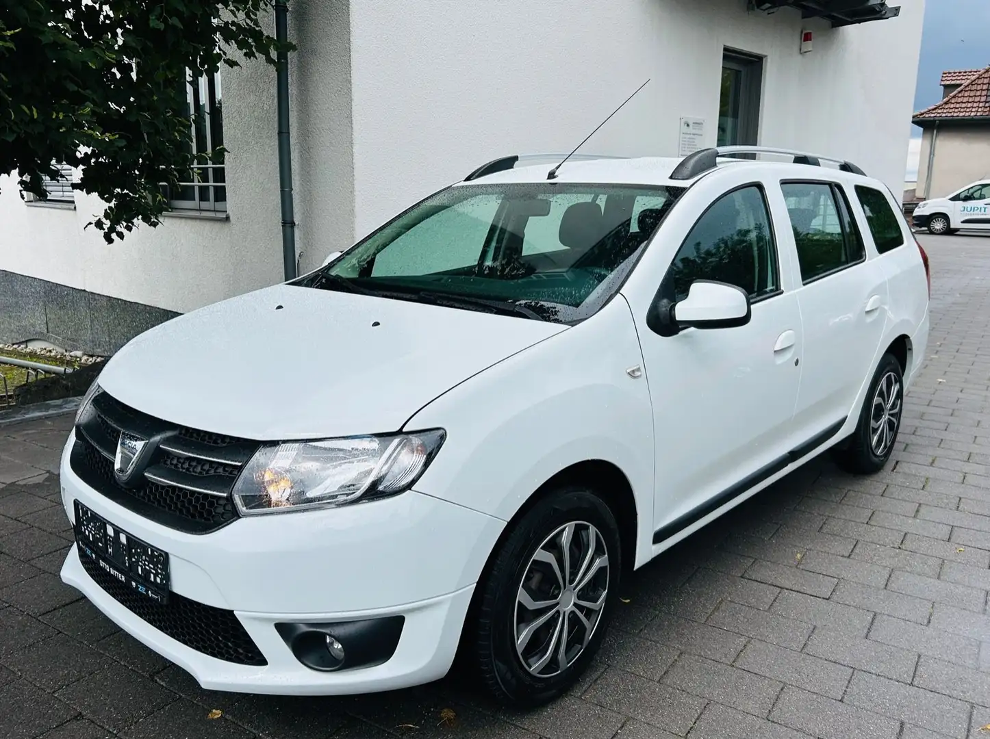 Dacia Logan MCV II Kombi Laureate Blanc - 1